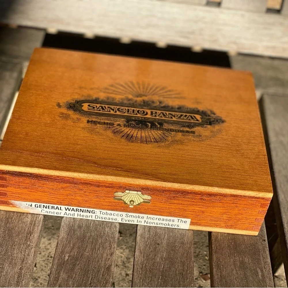 EMPTY vintage cigar box for crafts, decoration or storage